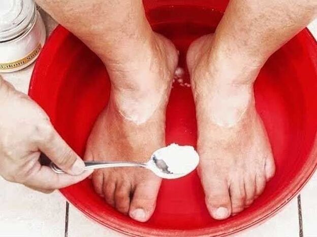 kąpiele sodowe na grzyby